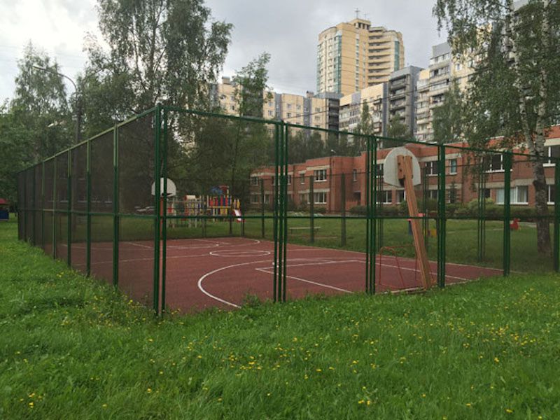Баскетбольная площадка